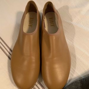 Bloch Women’s Tao Shoes